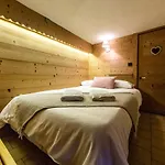 Chalet Close To The Village - 4 Bedrooms, Mont-blanc View *