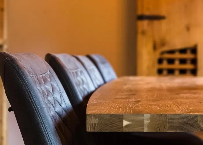 Close To The Village - 4 Bedrooms, Mont-blanc View