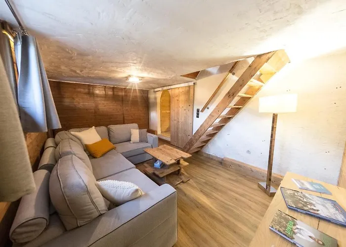 Close To The Village - 4 Bedrooms, Mont-blanc View 샬레