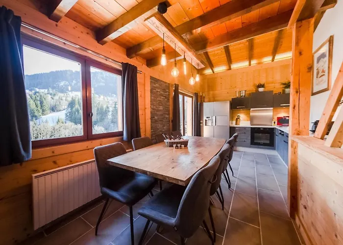 Close To The Village - 4 Bedrooms, Mont-blanc View